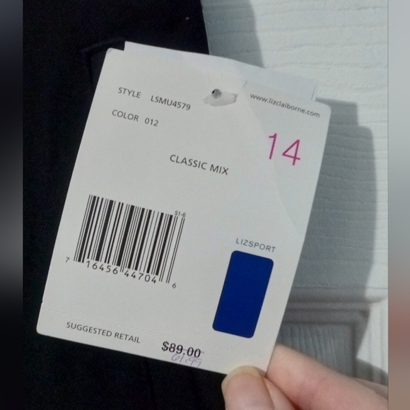 Elegant Black NWT Women's Wool Trousers - Picture 2 of 6